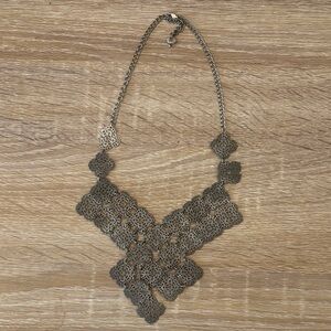 Elegant Silver Statement Necklace